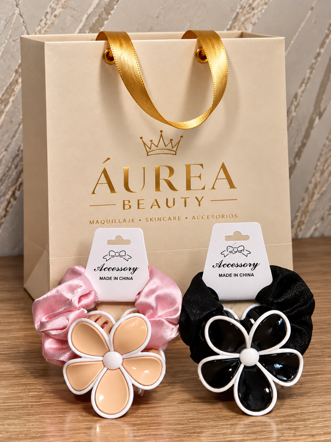 🎀 Scrunchie con Flor – Accesorio para el Cabello