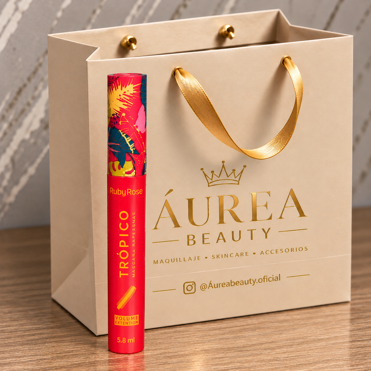Pestañina Trópico Volumen & Extensión, Ruby Rose
